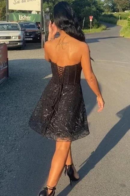 Mini Black Sweetheart Tulle Sleeveless A-Line Strapless Prom Dresses with Lace by misshow.com