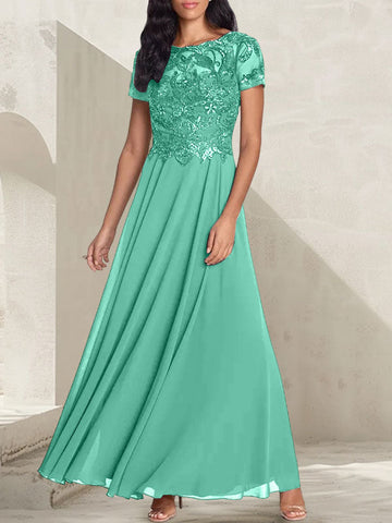 Vestido largo de madre de la novia con escote redondo, corte A, color gris carbón y cuentas