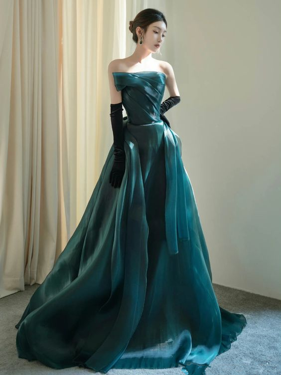 Stunning Strapless A-line Evening Dress Pageant Dress Y6876