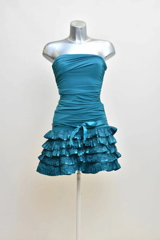 Schwarzes trägerloses Homecoming-Kleid Schwarzes Partykleid Cocktailkleid Y2360