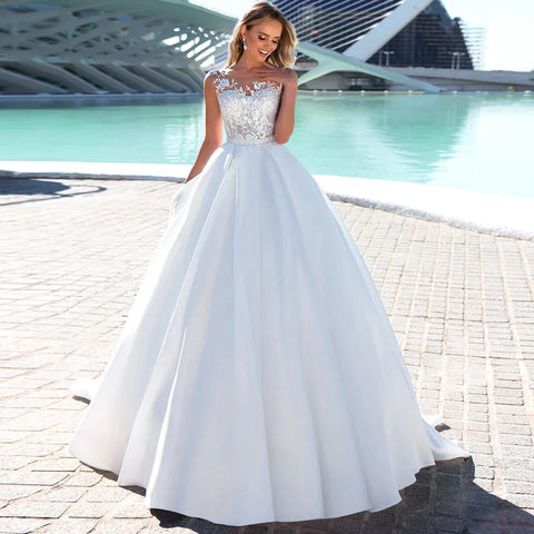 New Arrival White/Ivory Ball Gown Wedding Dress Robe De Mariee Cap Sleeve Beading Applique Wedding Dresses for Bride