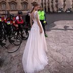 New Simple Wedding Dress V-Neck Vestidos De Novia Appliques Long Sleeves Vestido De Noiva Lace Robe De Mariée by payinti
