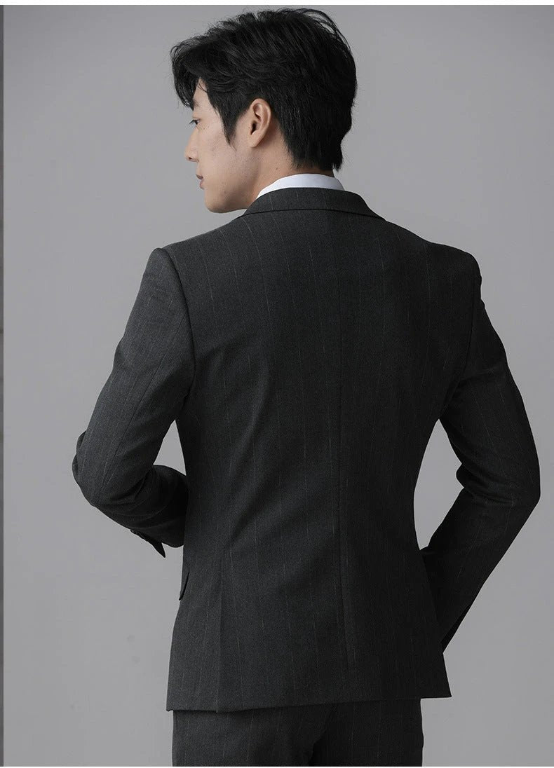 Men's Slim Fit Tuxedo Suit | 3-Piece Formal Wedding & Evening Wear Set by 男装