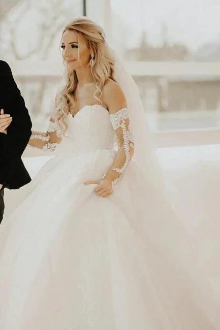 Off the shoulder Sweetheart Summer Beach Wedding Dress by misshow.com