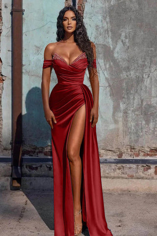 Vestido de fiesta de sirena con hombros descubiertos y abertura alta con cuentas PSK566