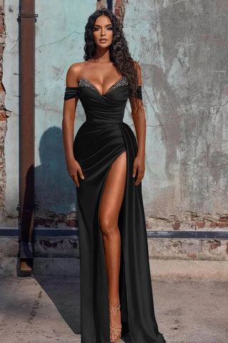 Vestido de fiesta de sirena con hombros descubiertos y abertura alta con cuentas PSK566