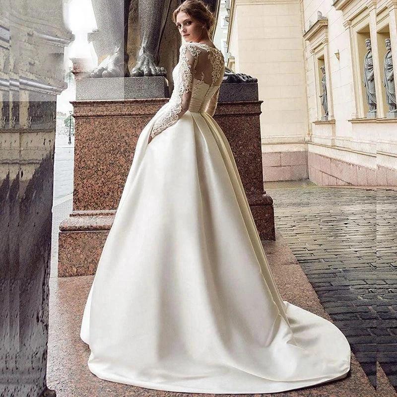 Pleat Satin Wedding Dresses 2023 Lace Appliques Sweep Train Long Sleeve Neck Formal Occasion Bridal dress robe de mariée by payinti
