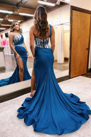 Vestido de fiesta de un solo hombro con cuentas plateadas en azul océano