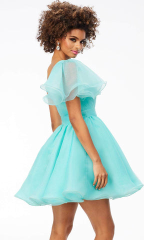 Cocktailkleid mit einem Flatterärmel SYH108