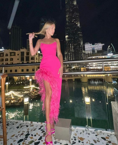 Elegant Hot Pink Strapless Evening Dress With Feathers Y6728