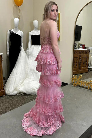 Vestido largo con volantes, abertura y apliques de encaje rosa brillante (PSK499)