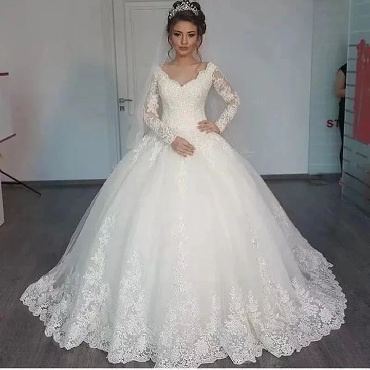 Plus Size Ball Gown Long Sleeve Vintage Wedding Dress 2021 Elegant Lace Appliques vestido De Noiva Custom Made Bride Bridal by payinti