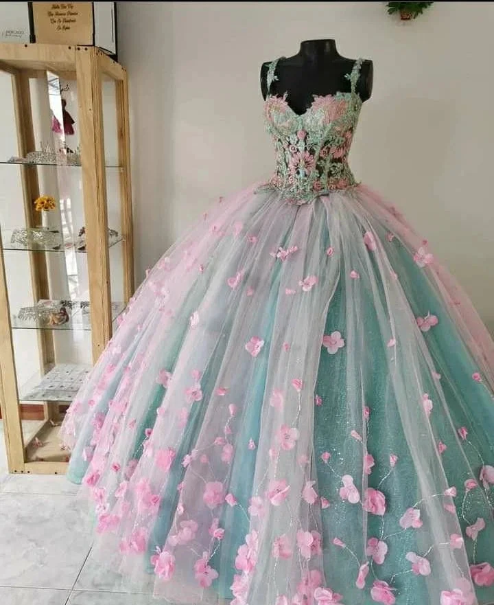 Women's Quinceanera Ball Gown Application Prom Formal Evening Party Gowns for Sweet 15 16 Y2643 by simplepromdress