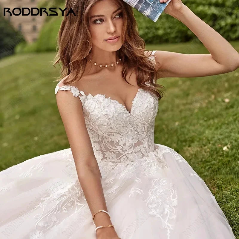 Beach Cap Sleeves Wedding Dresses Illusion Lace Buttons Back Bridal Gown Women Appliques Tulle vestidos de novia playa by payinti
