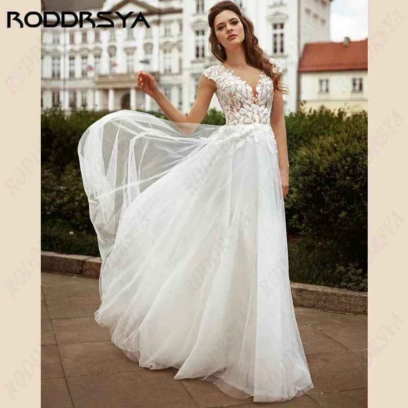Plus Size Lace Appliques Wedding Dresses Simple Sleeveless Flowers Sweep Bride Party Tulle Beach Civil Bridal Gowns by payinti