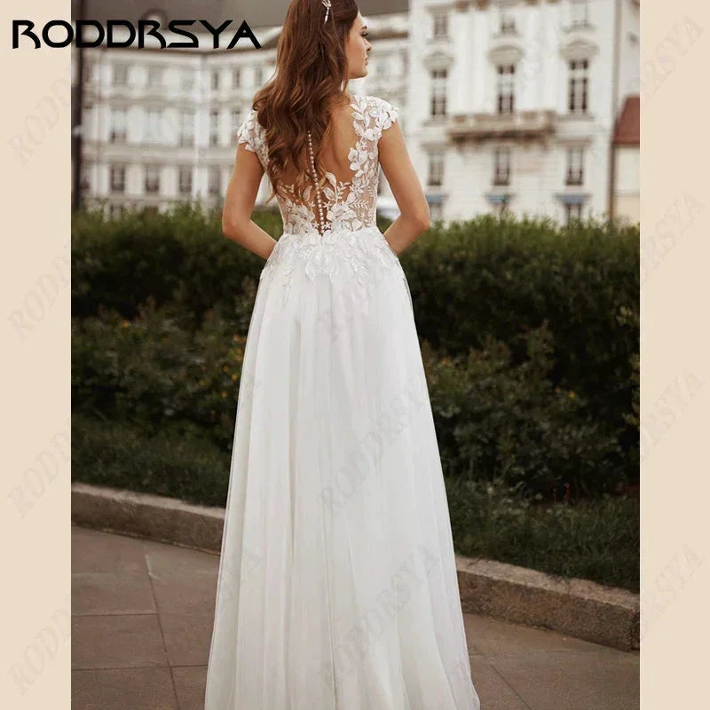 Plus Size Lace Appliques Wedding Dresses Simple Sleeveless Flowers Sweep Bride Party Tulle Beach Civil Bridal Gowns by payinti