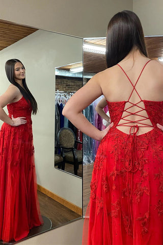 Vestido de fiesta largo rojo con escote en V pronunciado, apliques florales y abertura PSK485