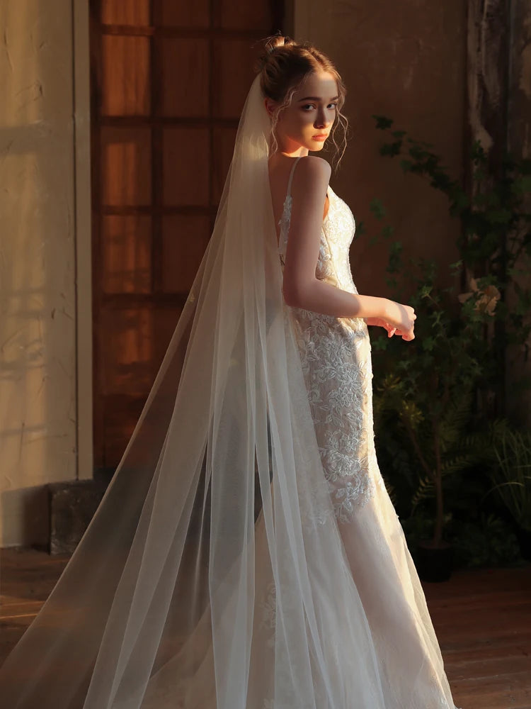 V393 One layer Bridal Veil - White Long Train Wedding Tulle Headpiece for Brides With Comb