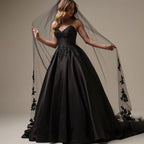 Customized Sweetheart Lace Appliques Sleeveless Wedding Dress Buttons Zipper Bridal Gown Robe De Mariée