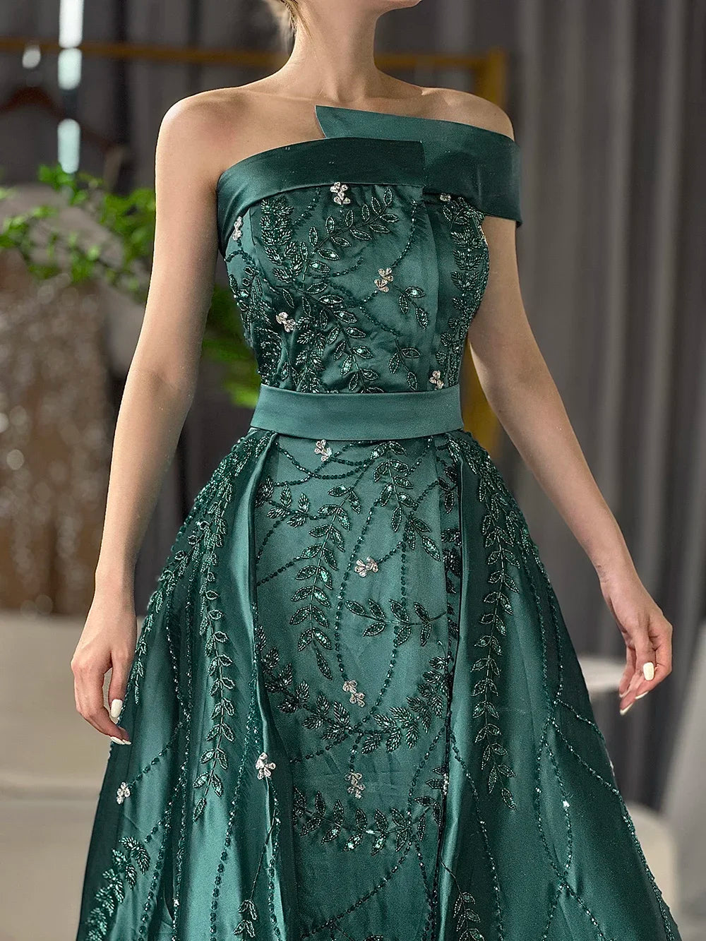 Zapdress Customized 2024 Green One-Shoulder Satin Evening Gown Beaded Dress with Overskirt and Split for Women (ZD17391)