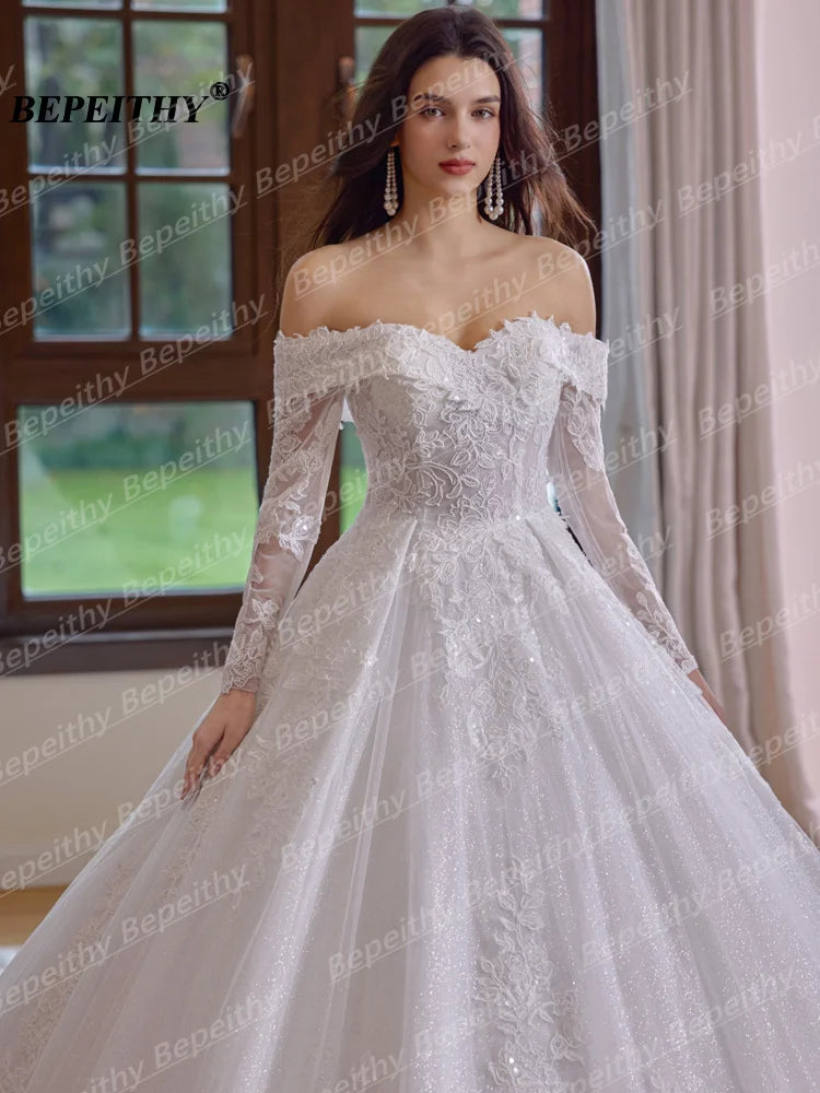 BEPEITHY Customized Princess Off Shoulder Lace Wedding Dresses For Plus Size Women Long Sleeves Bride Vintage Bridal Gown 2026