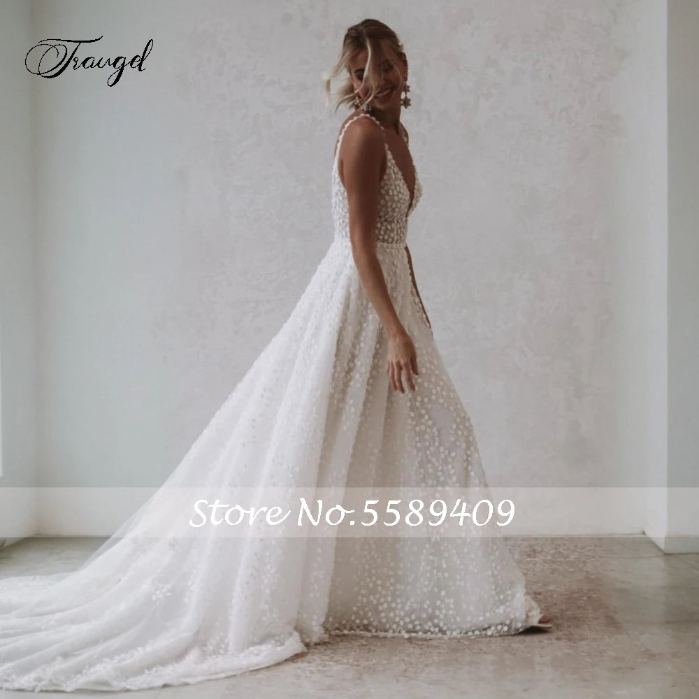 Customized Sexy Backless V Neck Spaghetti Straps Lace Wedding Dresses Luxury Flowers Court Train A Line Vintage Bridal Gown