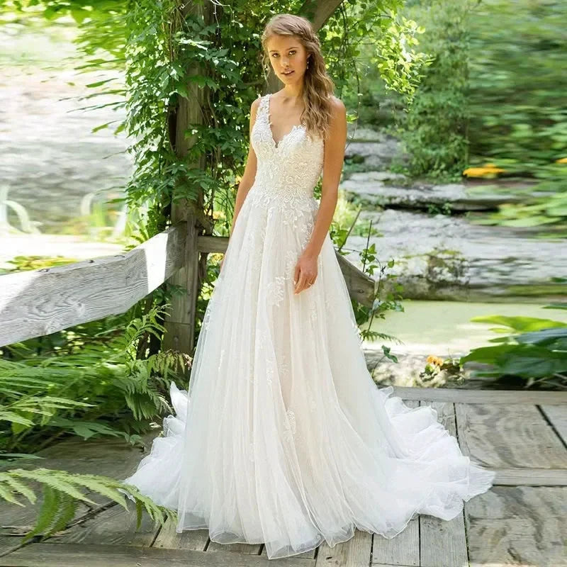 Sexy Backless Vestidos De Novia Appliques Vestido De Noiva V-Neck Wedding Dresses Lace Robe De Mariée by payinti