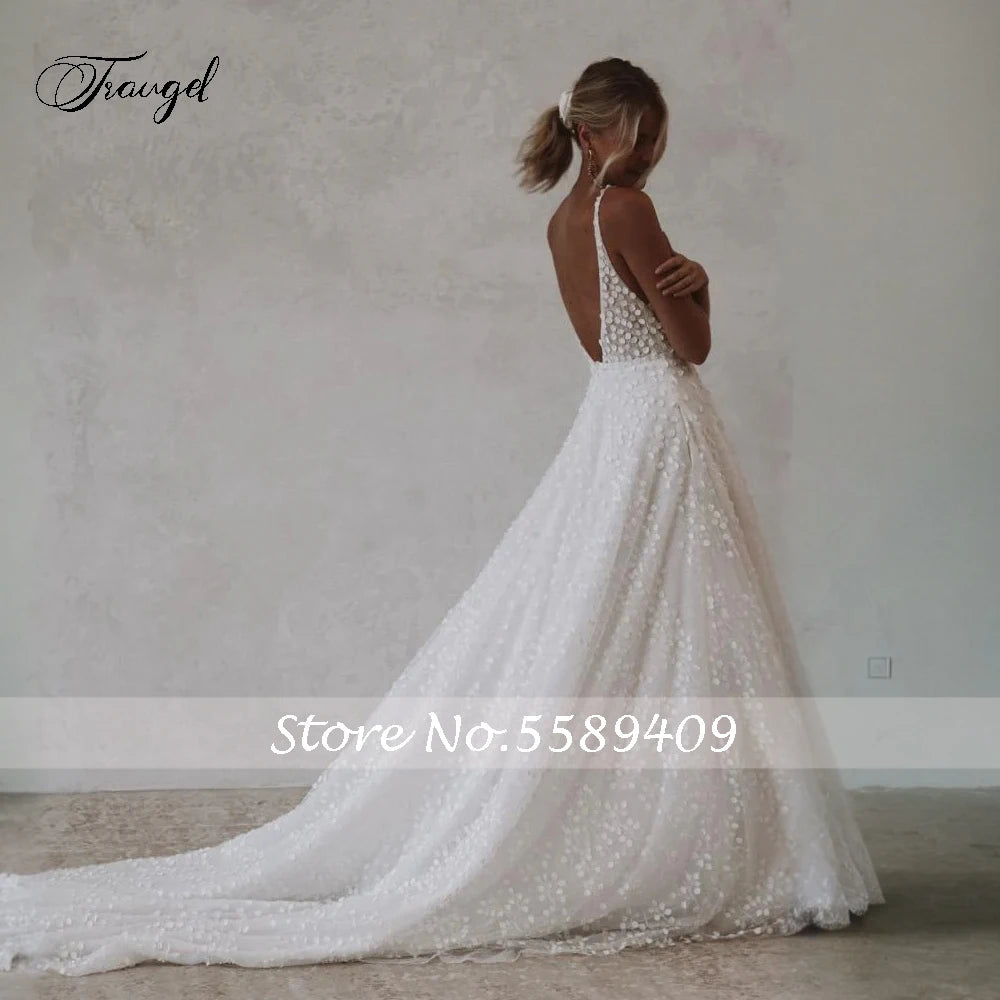Customized Sexy Backless V Neck Spaghetti Straps Lace Wedding Dresses Luxury Flowers Court Train A Line Vintage Bridal Gown