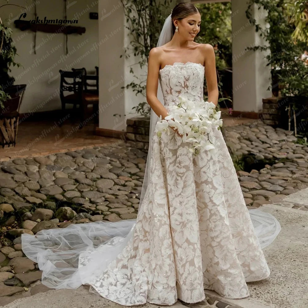 ZapDress Full Lace Strapless Wedding Dress Featuring Stunning Lace Appliques and Floral A-Line Bridal Dress Customized