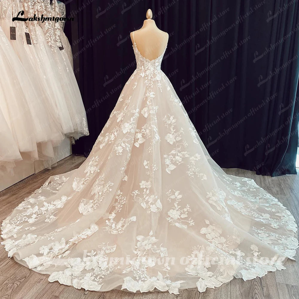 ZapDress Luxury Spaghetti Straps Lace Women Sweetheart Neck Wedding Dress for Bride Champagne Wedding Gown Vestidos Para Boda