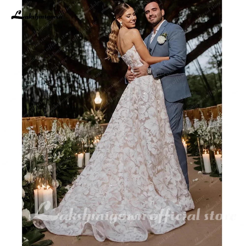 ZapDress Full Lace Strapless Wedding Dress Featuring Stunning Lace Appliques and Floral A-Line Bridal Dress Customized
