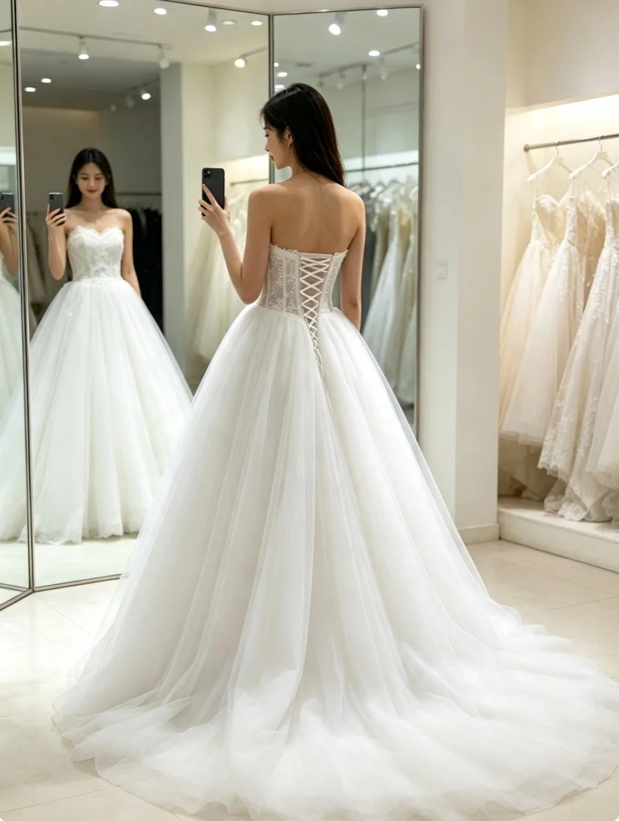 Sweetheart Strapless Ball gown Wedding Dress Lace Corset Bodice Satin Bow Waistband Pure Tulle Bridal Gown  Ivory Princess Bride