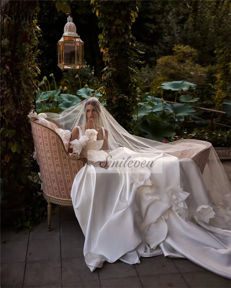 Smileven Spaghetti Strap Satin Wedding Dress A Line Bride Gown Boat Neck Princess Vestido De Novia Wedding Gowns Customized