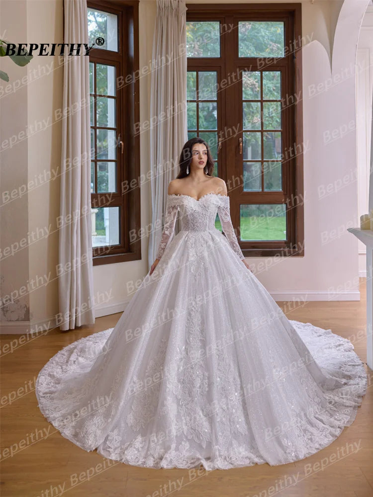 BEPEITHY Customized Princess Off Shoulder Lace Wedding Dresses For Plus Size Women Long Sleeves Bride Vintage Bridal Gown 2026