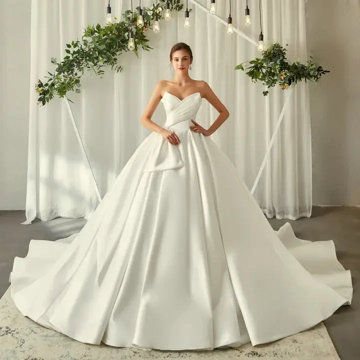 Classic Satin Strapless Sleeveless Bow Pleat A-Line Wedding Dresses Sweetheart Ball Gown Customized