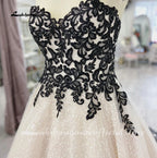 Chic Sleeveless Sweetheart Wedding Dresses for Women Plus Size Black and White A-Line Tulle Bridal Dress Customized