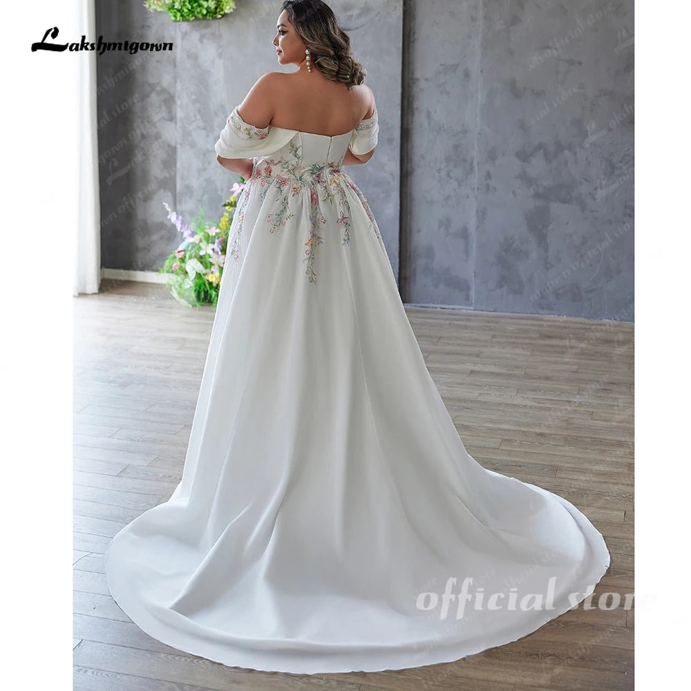 ZapDress Strapless Plus Size Wedding Dresses Flowers Lace Appliques Pleat Zipper Wedding Gown for Women Side Slit Customized