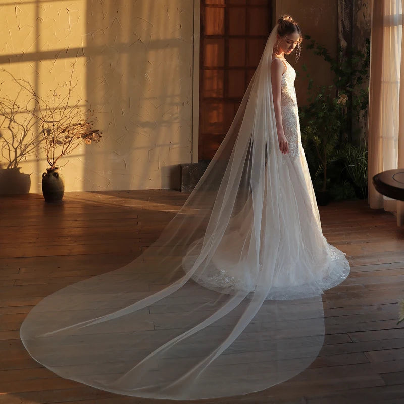 V393 One layer Bridal Veil - White Long Train Wedding Tulle Headpiece for Brides With Comb