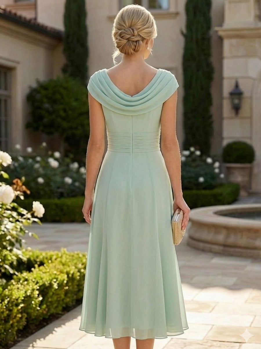 A-Line Satin V-Neck 3/4 Sleeve Mother of the Bride Dresses Floor-Length Ball Gown with Applique (SHI22500294)