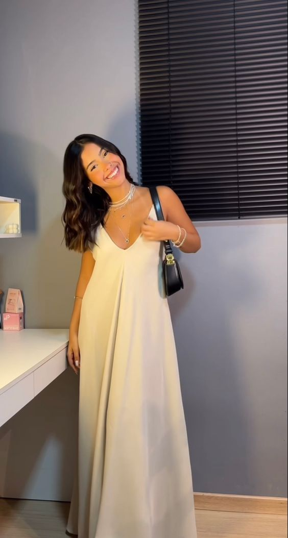 Simple White V Neck Evening Dress White Maxi Dress Y7101 Hover Image