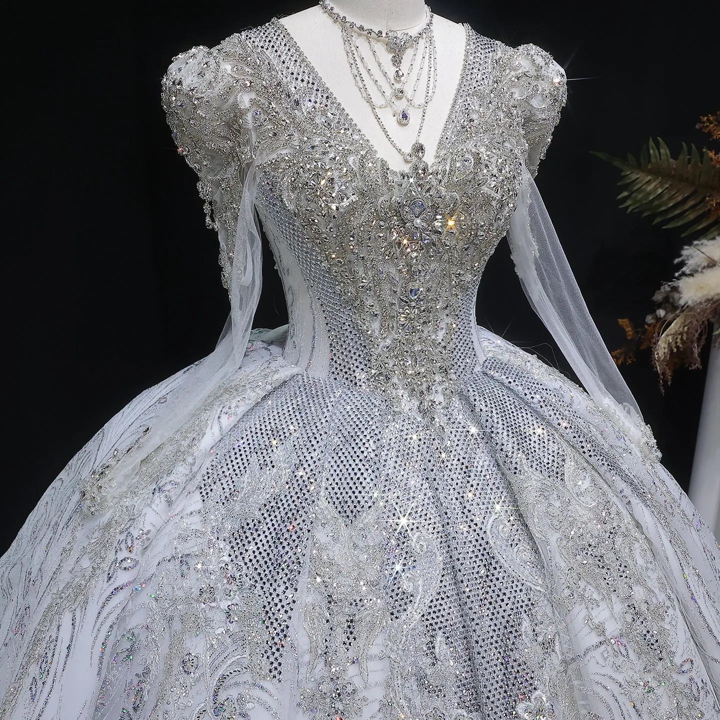 Glamorous White Diamond Embroidered Long Sleeve Wedding Dress SW603