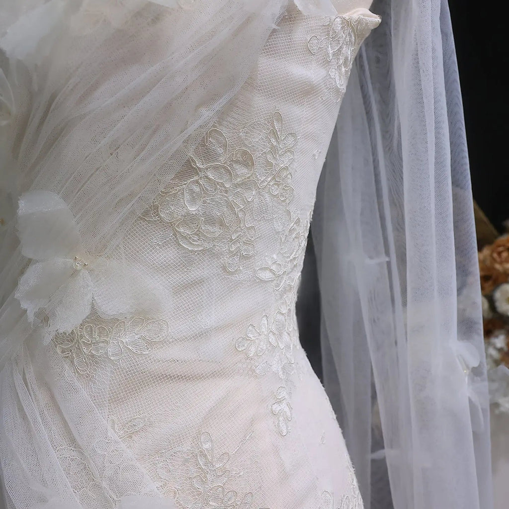Luxury White One-Shoulder Lace Ruched Bow Mermaid Wedding Dress SW638