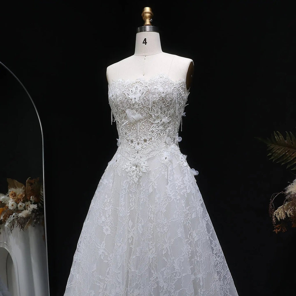 Luxury White Embroidered 3D Floral Strapless Ball Gown Wedding Dress SW639