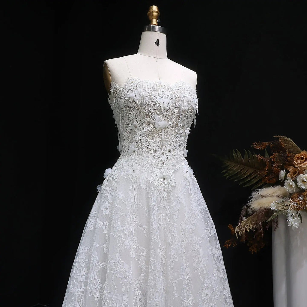 Luxury White Embroidered 3D Floral Strapless Ball Gown Wedding Dress SW639