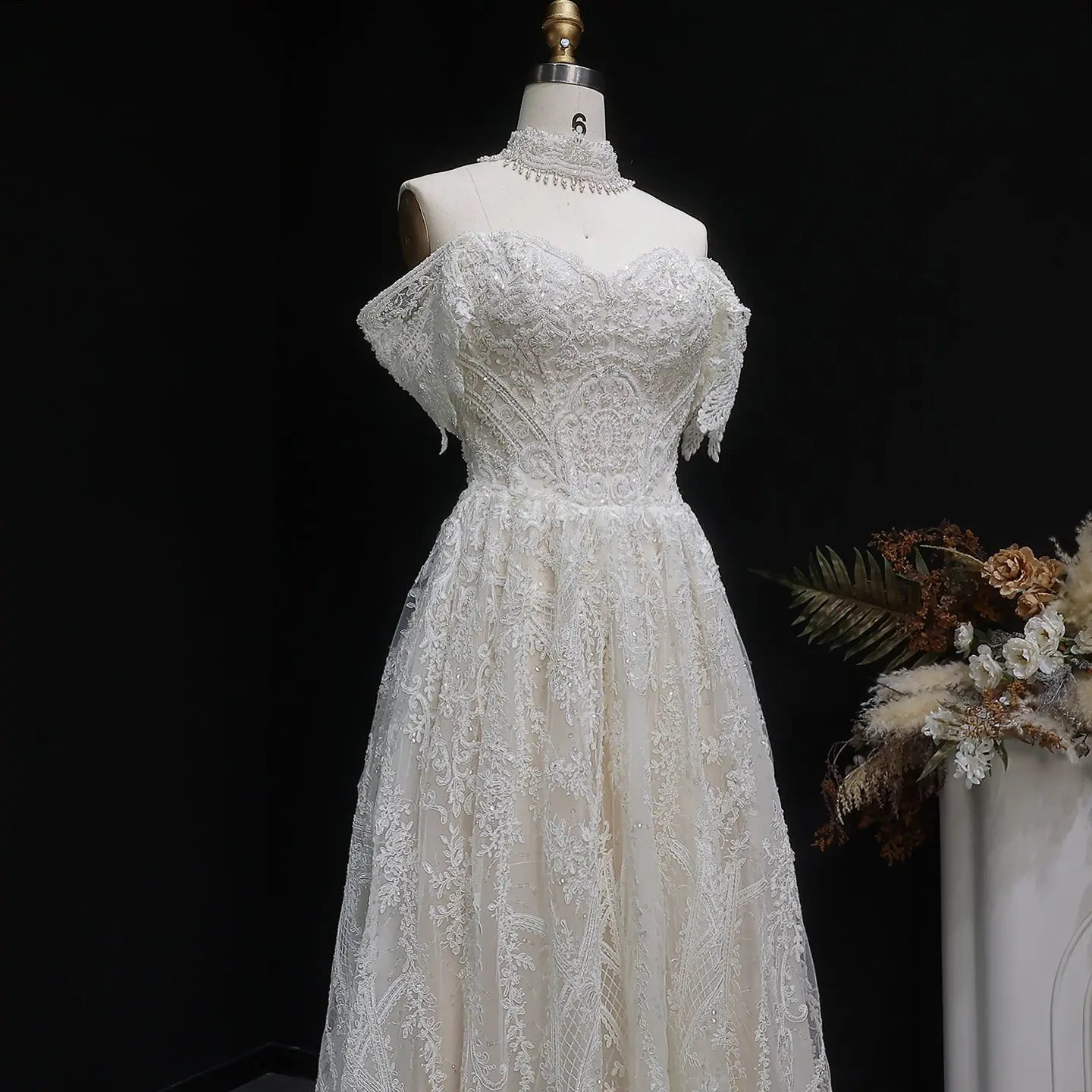 Off White Elegant Lace Pearl Embroidery Ball Gown Wedding Dress SW652