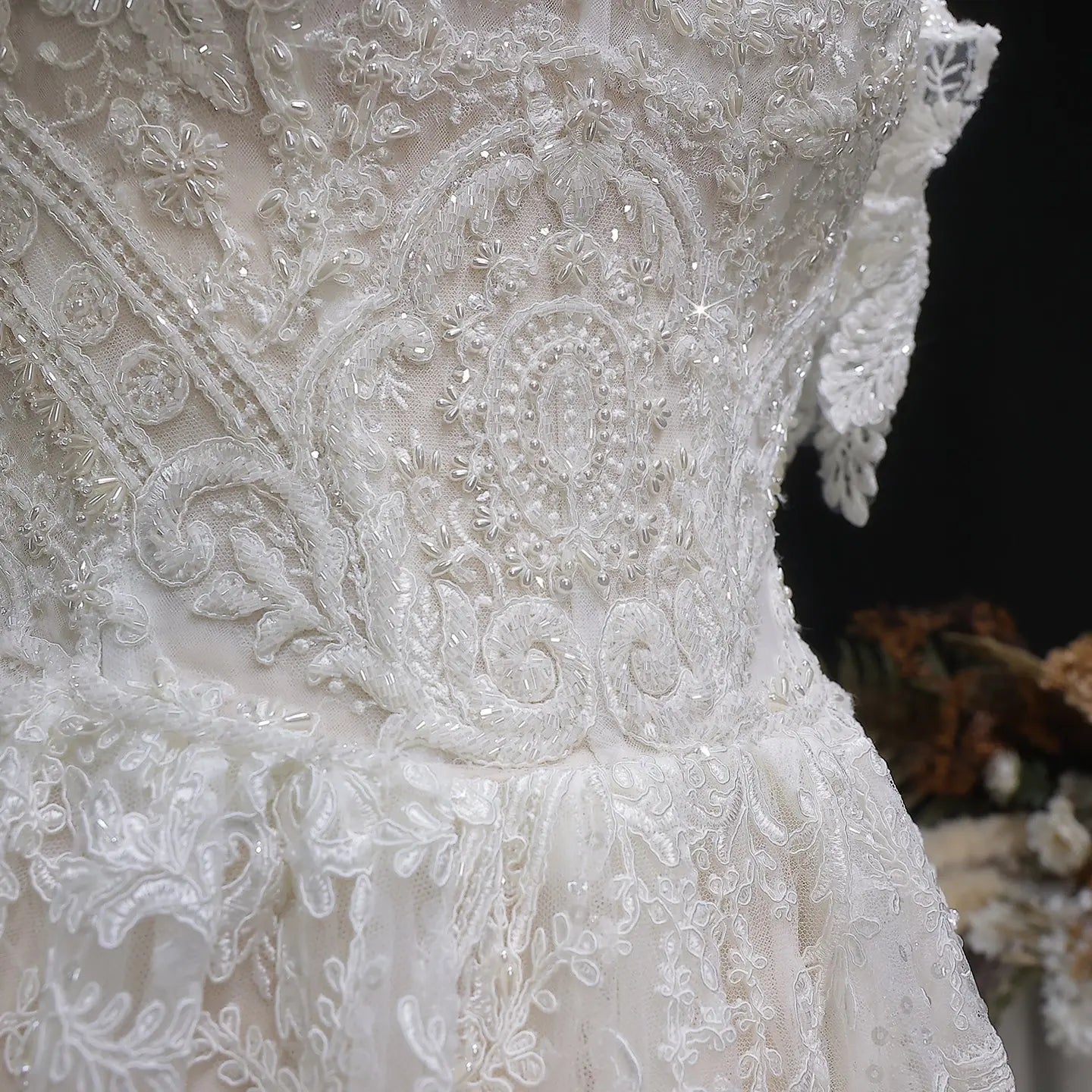Off White Elegant Lace Pearl Embroidery Ball Gown Wedding Dress SW652