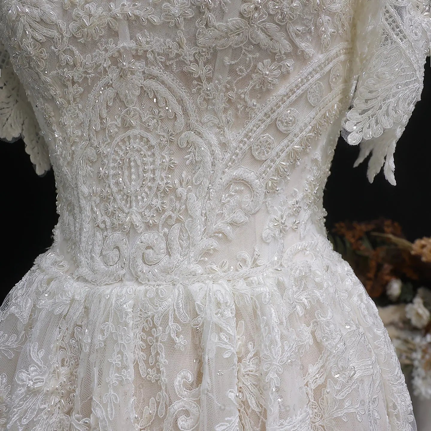 Off White Elegant Lace Pearl Embroidery Ball Gown Wedding Dress SW652