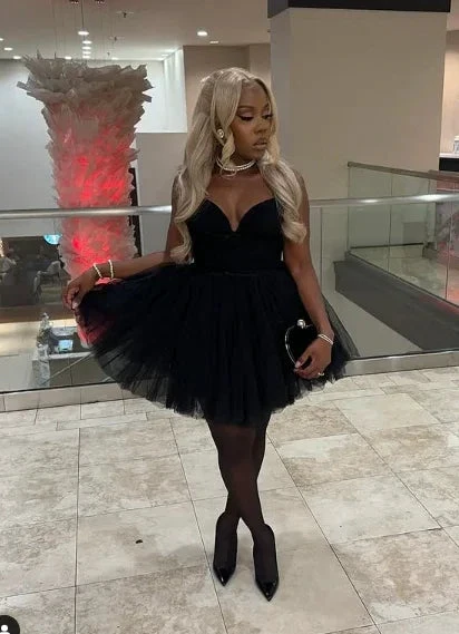 Black Sweetheart Neckline Tulle A Line Homecoming Dress Short Prom Dress Y7923 by simplepromdress