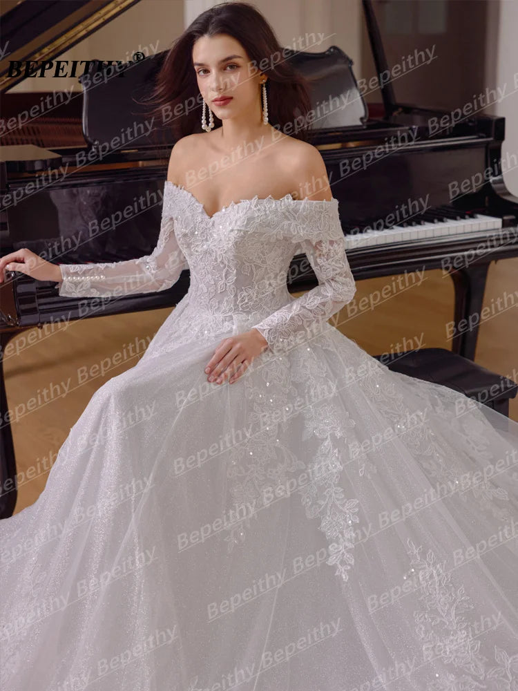 BEPEITHY Customized Princess Off Shoulder Lace Wedding Dresses For Plus Size Women Long Sleeves Bride Vintage Bridal Gown 2026