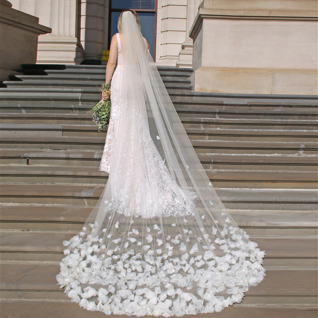 3D Tulle Flower Cathedral Bridal Veil Train Soft Tulle Wedding Veil with Comb White Ivory for Wedding Ceremony Photography G93